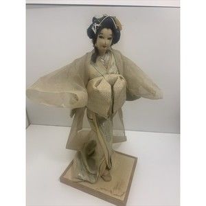 Beautiful Vintage NISHI Geisha Standing 17” Doll SNOW QUEEN Figurine Japan